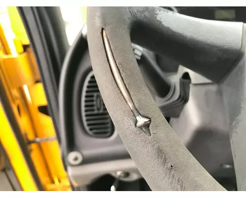 FREIGHTLINER M2-106 Steering Column