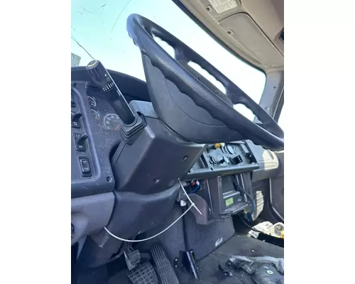 FREIGHTLINER M2 106 Steering Column