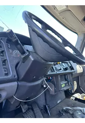 FREIGHTLINER M2 106 Steering Column