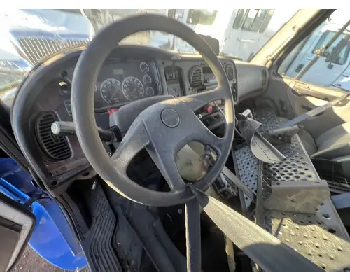 FREIGHTLINER M2 106 Steering Column