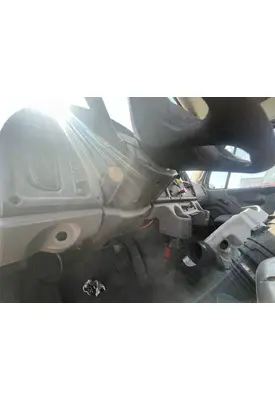 FREIGHTLINER M2 106 Steering Column