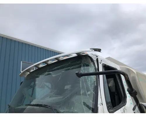 FREIGHTLINER M2-106 Sun Visor (Exterior)