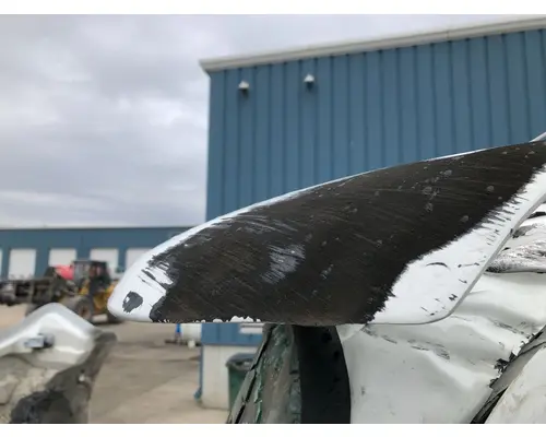 FREIGHTLINER M2-106 Sun Visor (Exterior)