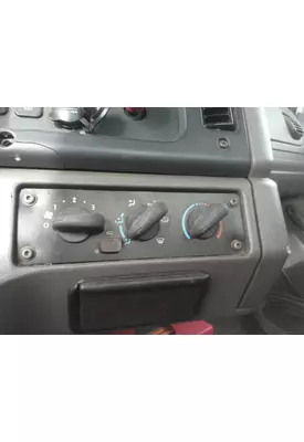 FREIGHTLINER M2 106 TEMPERATURE CONTROL