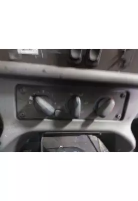 FREIGHTLINER M2 106 TEMPERATURE CONTROL