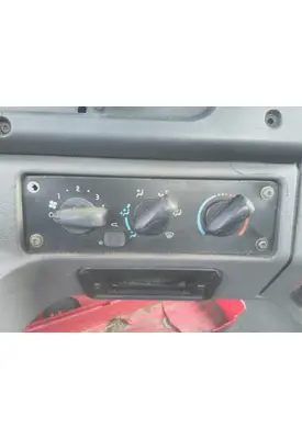 FREIGHTLINER M2 106 TEMPERATURE CONTROL