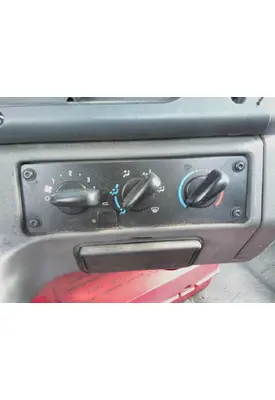 FREIGHTLINER M2 106 TEMPERATURE CONTROL