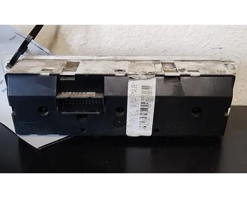 FREIGHTLINER M2 106 TEMPERATURE CONTROL