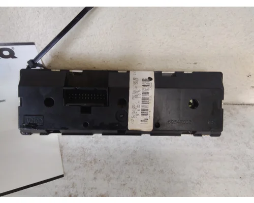 FREIGHTLINER M2 106 TEMPERATURE CONTROL