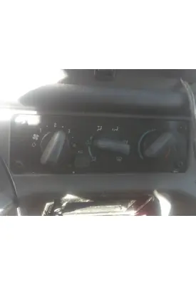 FREIGHTLINER M2 106 TEMPERATURE CONTROL