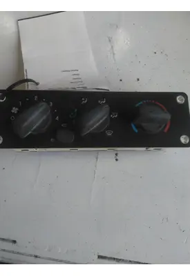 FREIGHTLINER M2 106 TEMPERATURE CONTROL