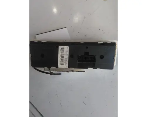 FREIGHTLINER M2 106 TEMPERATURE CONTROL