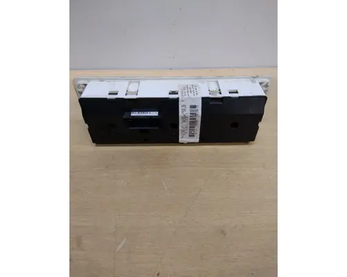 FREIGHTLINER M2 106 TEMPERATURE CONTROL