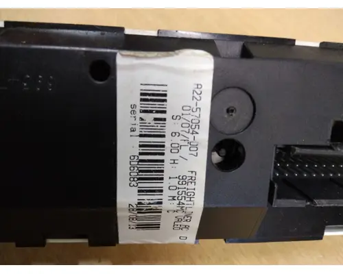 FREIGHTLINER M2 106 TEMPERATURE CONTROL