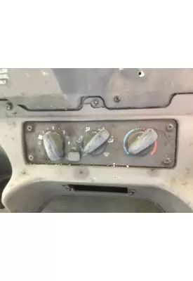 FREIGHTLINER M2 106 TEMPERATURE CONTROL