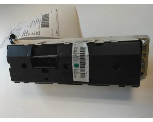 FREIGHTLINER M2 106 TEMPERATURE CONTROL