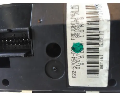 FREIGHTLINER M2 106 TEMPERATURE CONTROL