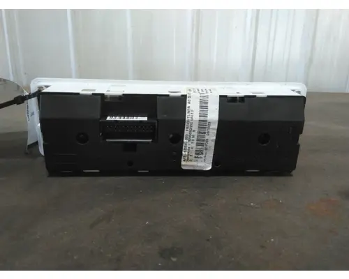 FREIGHTLINER M2 106 TEMPERATURE CONTROL