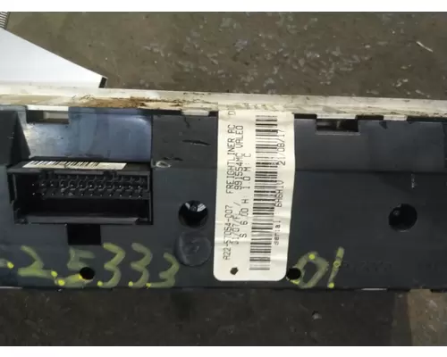 FREIGHTLINER M2 106 TEMPERATURE CONTROL