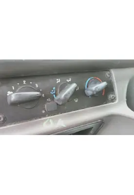 FREIGHTLINER M2 106 TEMPERATURE CONTROL