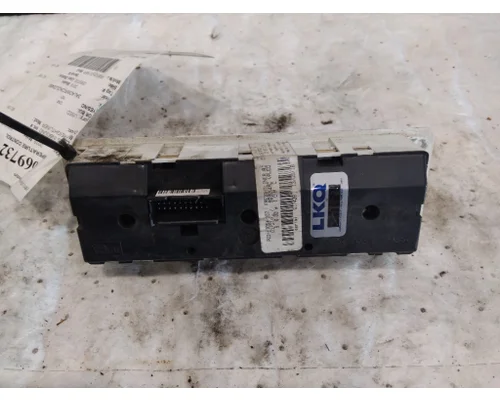 FREIGHTLINER M2 106 TEMPERATURE CONTROL