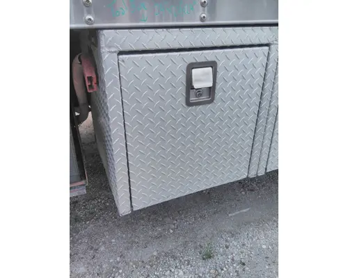 FREIGHTLINER M2 106 TOOL BOX