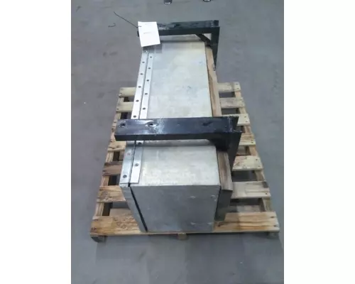 FREIGHTLINER M2 106 TOOL BOX