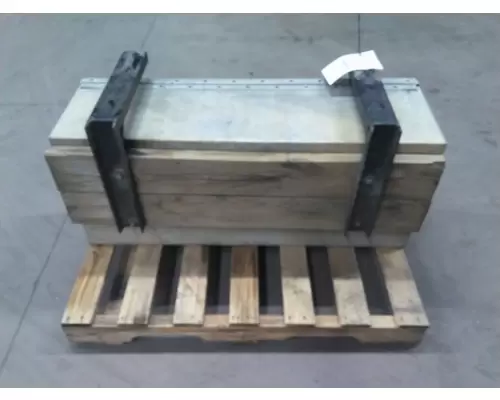 FREIGHTLINER M2 106 TOOL BOX