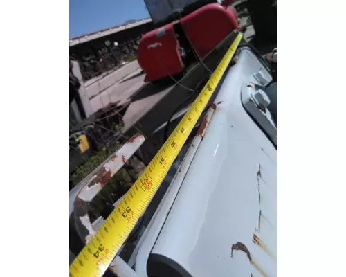 FREIGHTLINER M2 106 TRAILER HITCH