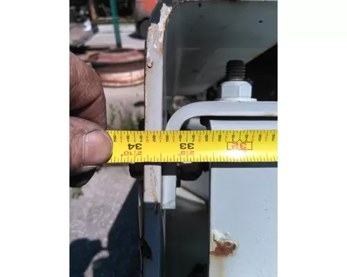 FREIGHTLINER M2 106 TRAILER HITCH