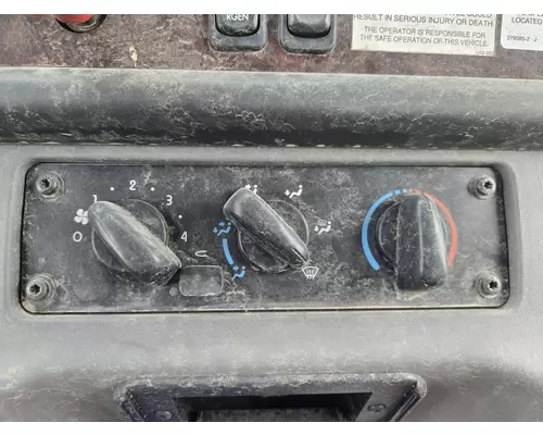 FREIGHTLINER M2 106 Temperature Control