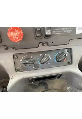 FREIGHTLINER M2 106 Temperature Control