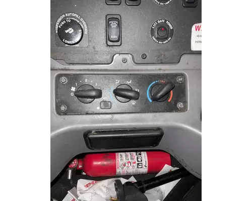 FREIGHTLINER M2 106 Temperature Control