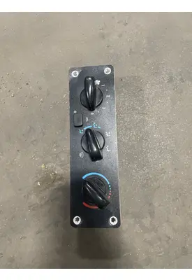 FREIGHTLINER M2-106 Temperature Control