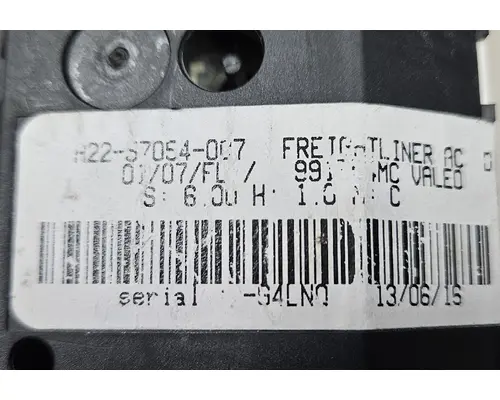 FREIGHTLINER M2 106 Temperature Control