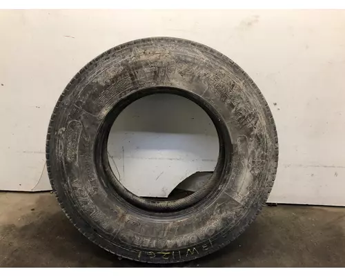 FREIGHTLINER M2-106 Tires