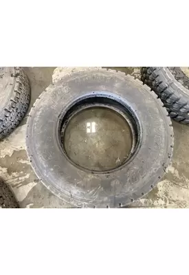 FREIGHTLINER M2-106 Tires