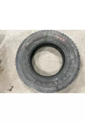 FREIGHTLINER M2-106 Tires