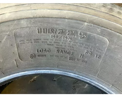 FREIGHTLINER M2-106 Tires