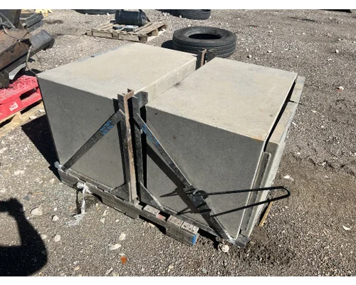 FREIGHTLINER M2 106 Tool Box