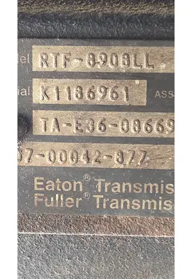 FREIGHTLINER M2 106 Transmission