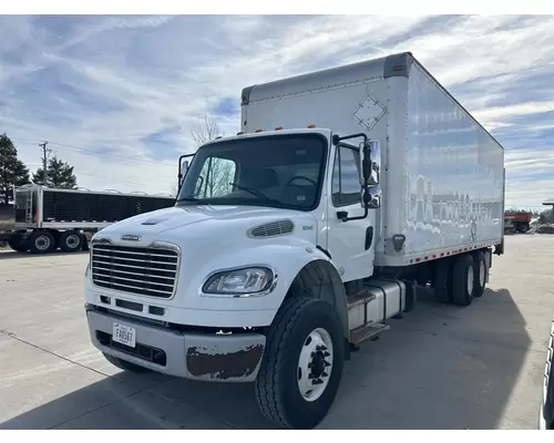 FREIGHTLINER M2-106 Truck