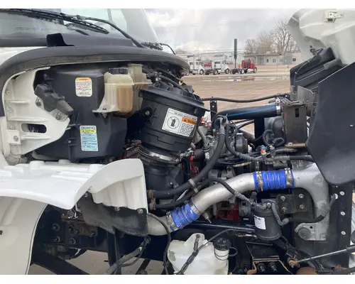 FREIGHTLINER M2-106 Truck