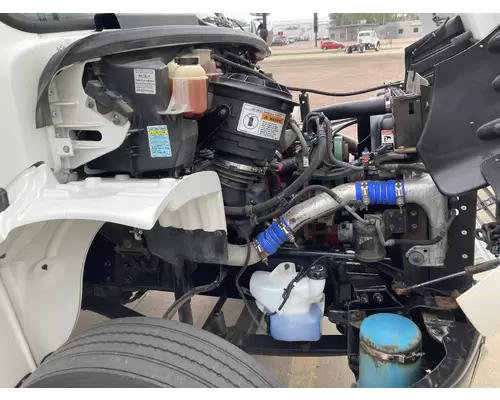 FREIGHTLINER M2-106 Truck