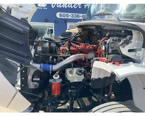 FREIGHTLINER M2-106 Truck