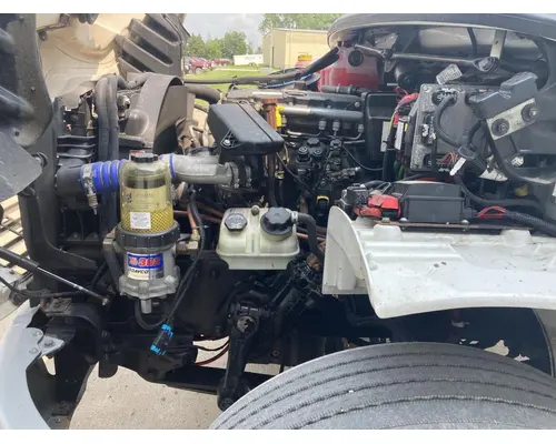 FREIGHTLINER M2-106 Truck