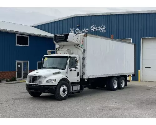 FREIGHTLINER M2-106 Truck