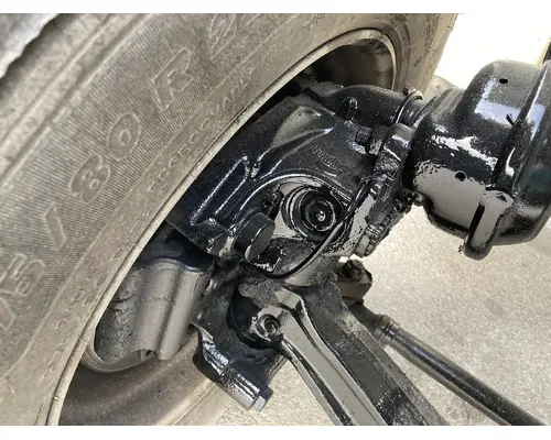 FREIGHTLINER M2-106 Truck