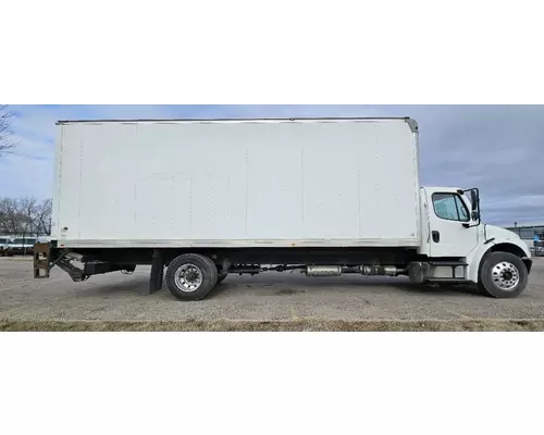 FREIGHTLINER M2 106 Used Trucks