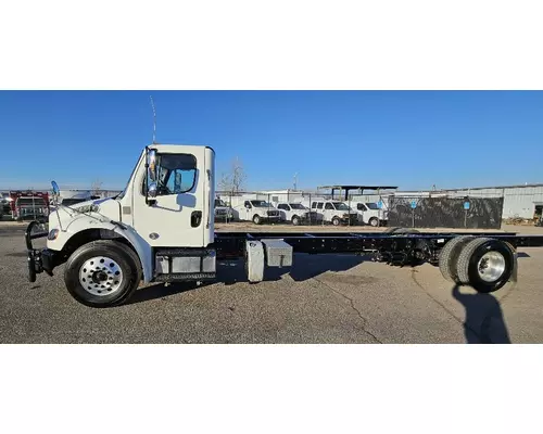 FREIGHTLINER M2 106 Used Trucks